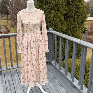 Cream Floral Long Sleeve Maxi Dress sz M